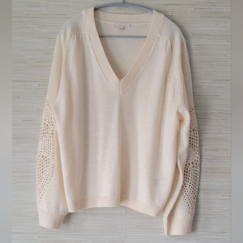 Women's Cream V Neck Sweater With Cutout Details On Sleeves